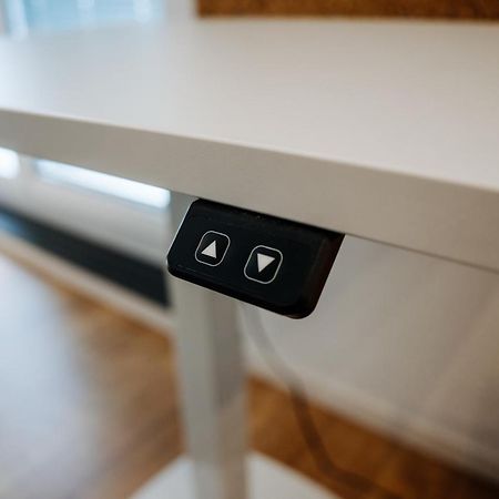 Design Home Office & Central Hideaway - Eah, Zeiss, Schott In 5 Min جينا المظهر الخارجي الصورة