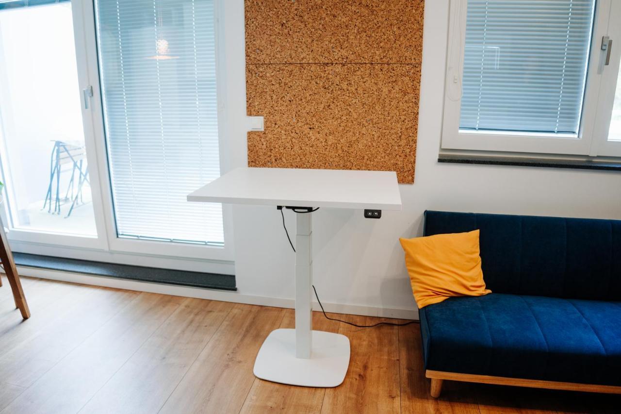 Design Home Office & Central Hideaway - Eah, Zeiss, Schott In 5 Min جينا المظهر الخارجي الصورة